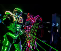 Robot Act boeken / inhuren voor evenementen : Festivals kermissen bedrijfsfeesten discotheken cafe