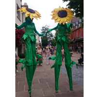 Steltenlopers: Dancing Sunflowers Straatheater Fun Factor Events