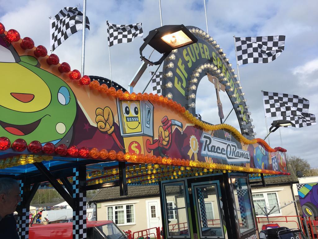 Kermisattractie: Race o Rama Huren ! Kermisattractie Huren Doe Je Bij ...