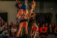 Burlesque Shows boeken of inhuren